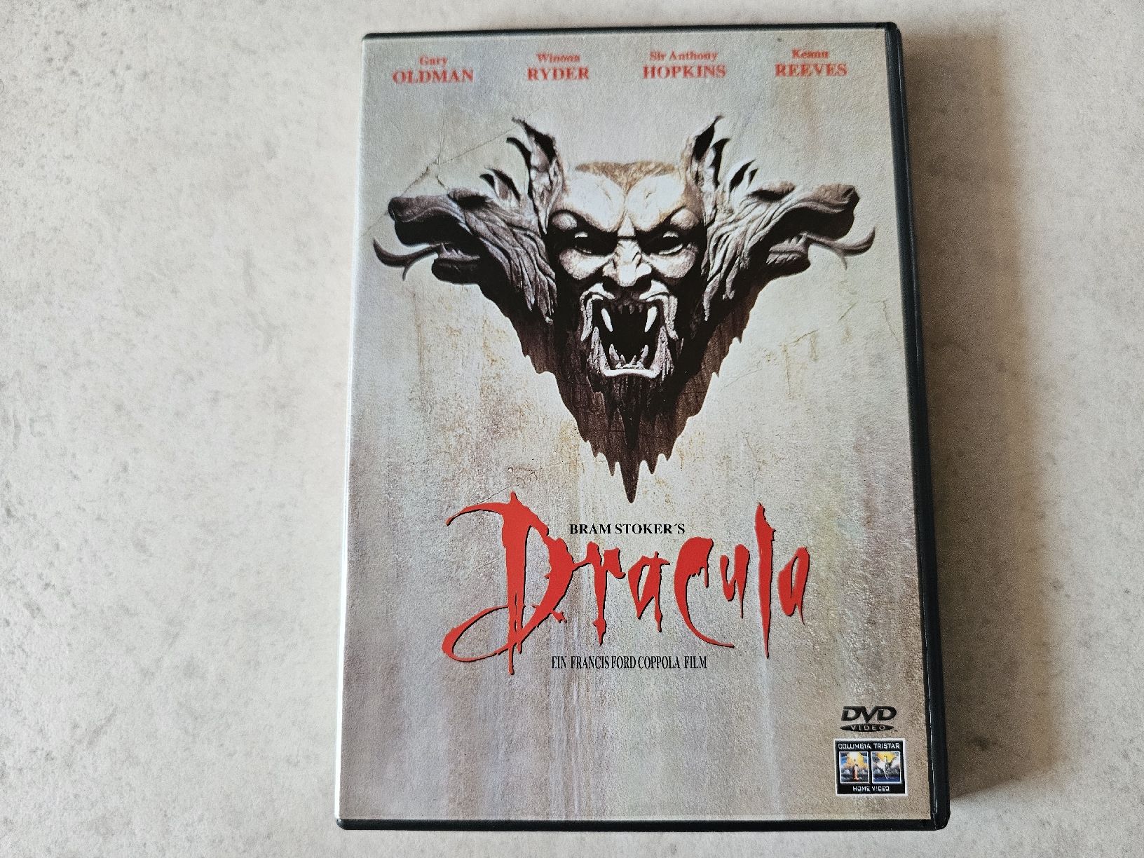 Tutti i DVDs: Dracula  (Bram Stoker) – Usato da Schneisingen venduto da backstore24