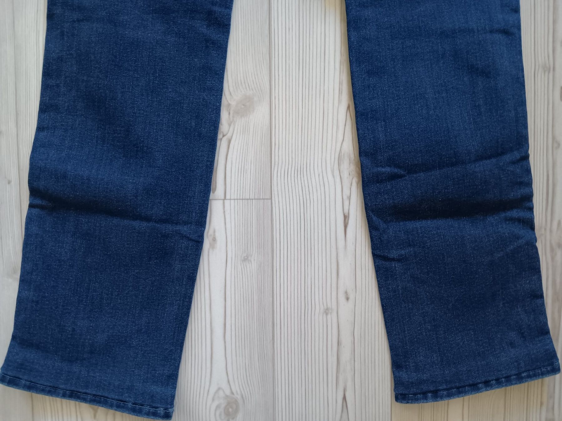 Mankind Jeans: 7 FOR ALL MANKIND Jeans taille / Grosse 27 – Gebraucht aus Cossonay-ville von Super-Price-Quality 8