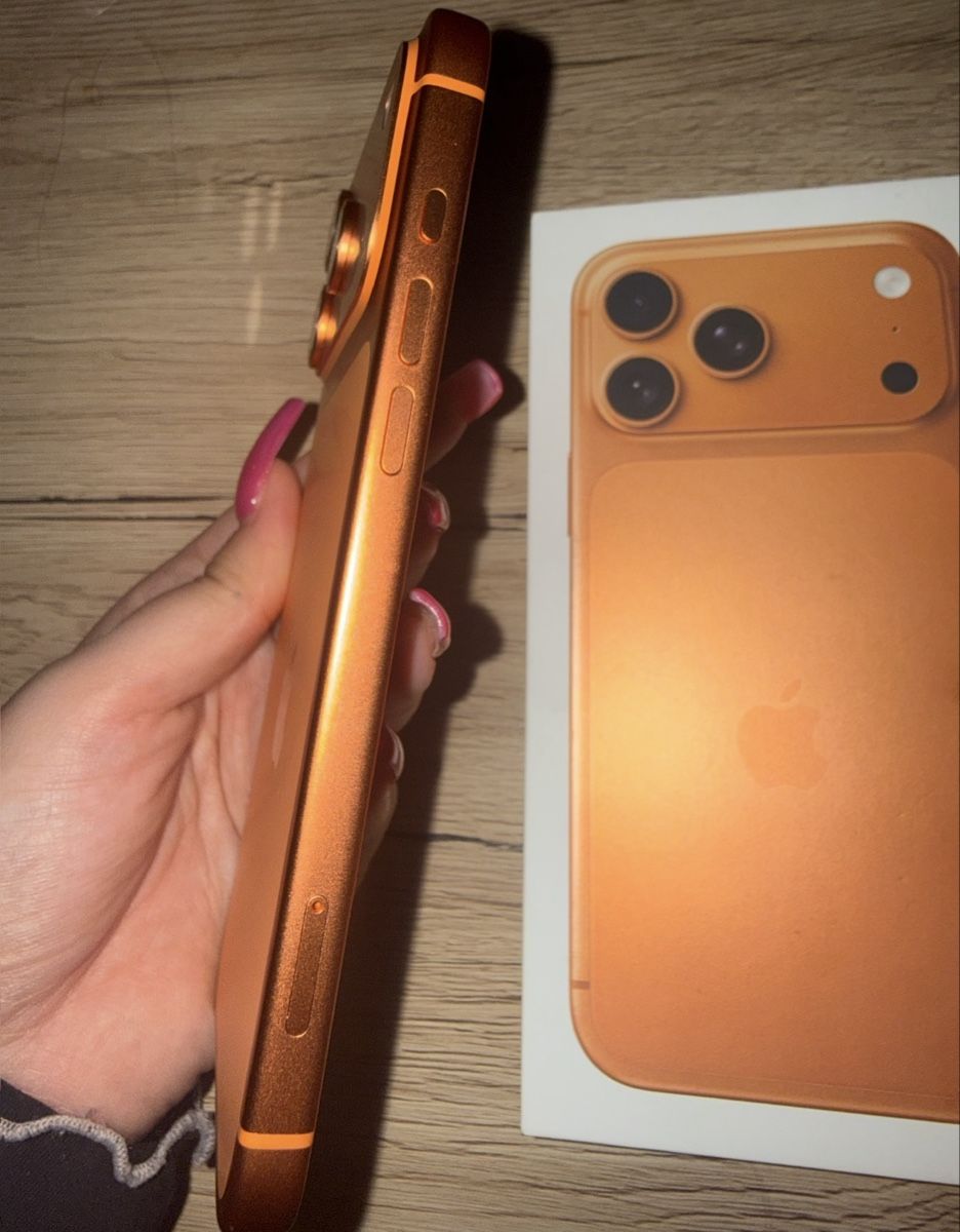 Apple Handys / Smartphones: iPhone 17 pro Max – Gebraucht aus Näfels von Tatiana97.A 2