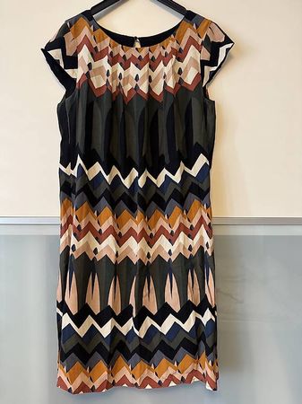 Tolles Kleid von More & More, Gr. 38