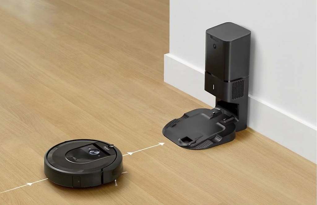 Irobot Aspirateurs & Accessoires: IRobot i7+ Staubsauger – D'occasion à Hergiswil NW par allmendkoenig 1