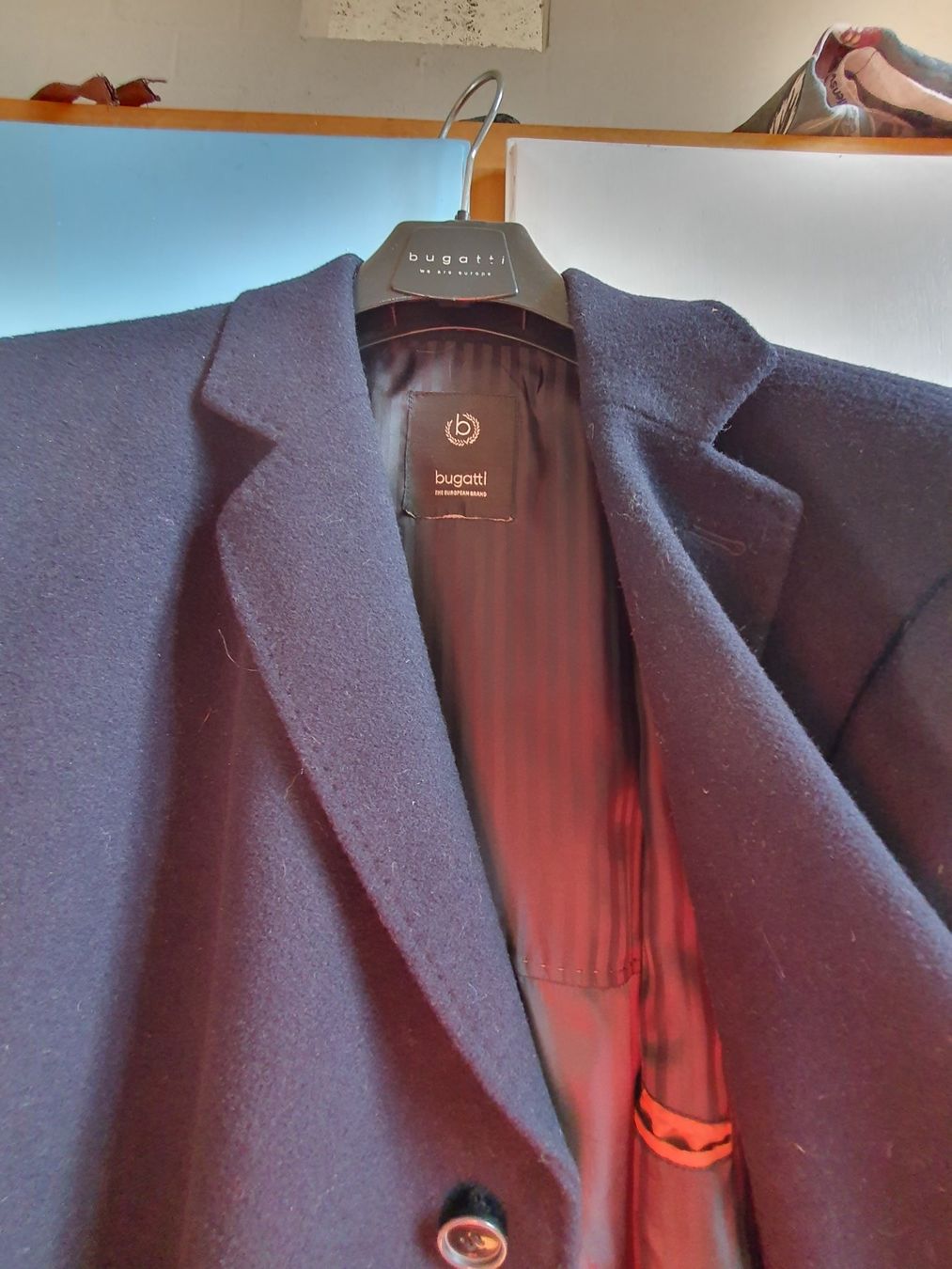 Cappotti: Cappotto da uomo in lana blu – Usato da Morbio Inferiore venduto da lunaria 2