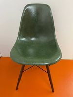 Eames Side Chair in olive green