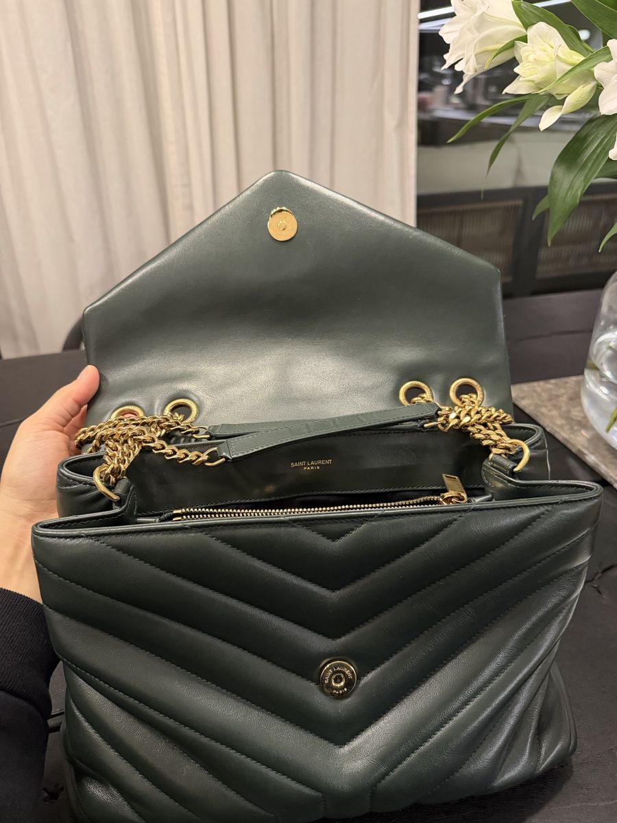 Saint Laurent Borse da donna: Saint laurent Loulou Medium - Dark green – Nuovo (secondo la descrizione) da Galgenen venduto da aaligoy 1
