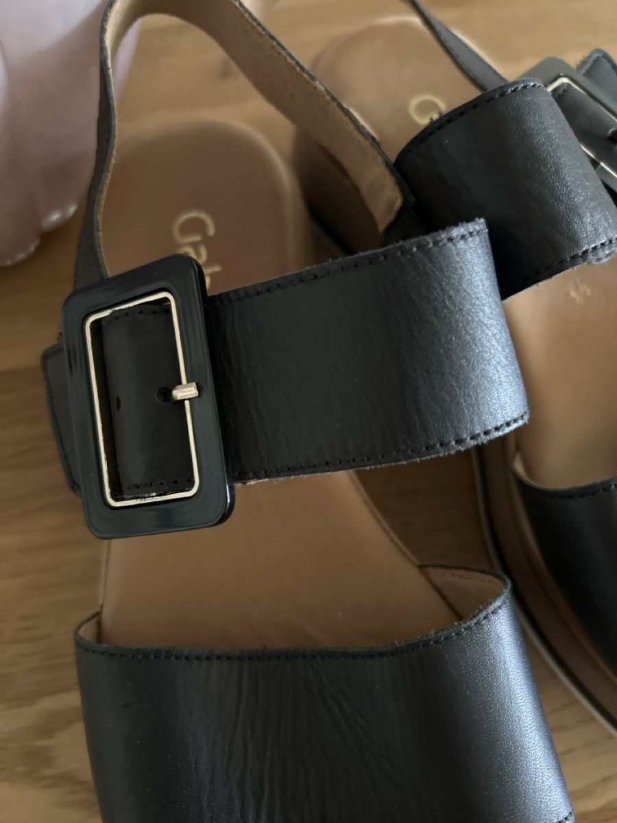 Gabor Scarpe da donna: Gabor Sandalen, schwarz,  – Usato da Siebnen venduto da schnell05 1