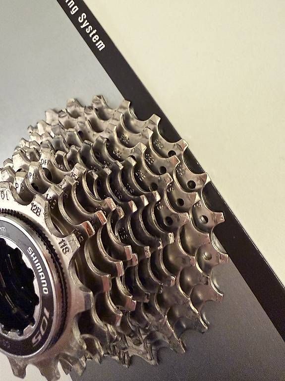 Pezzi di ricambio: Shimano 105 cassette CS-5800 – Usato da Basel venduto da vg23bls 1