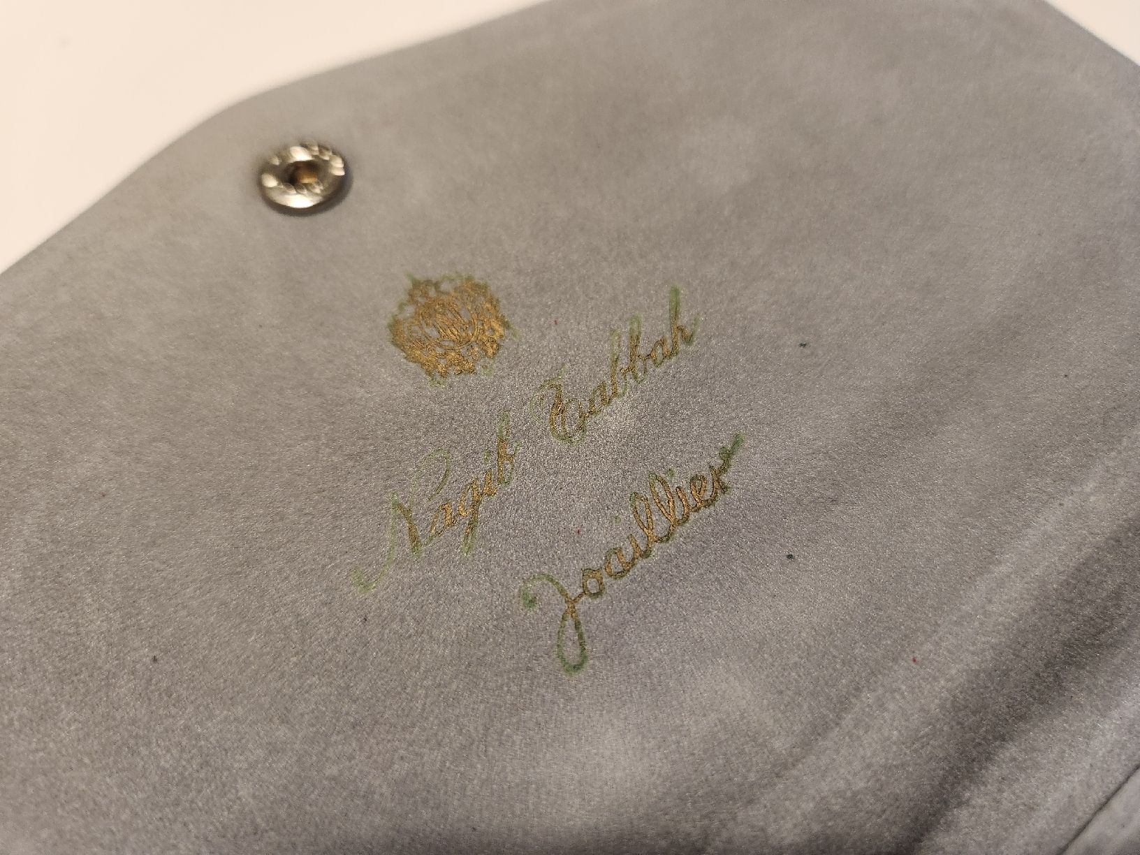 Portagioie: Etui à bijoux de luxe en velour – Usato da Territet venduto da Cenh 4