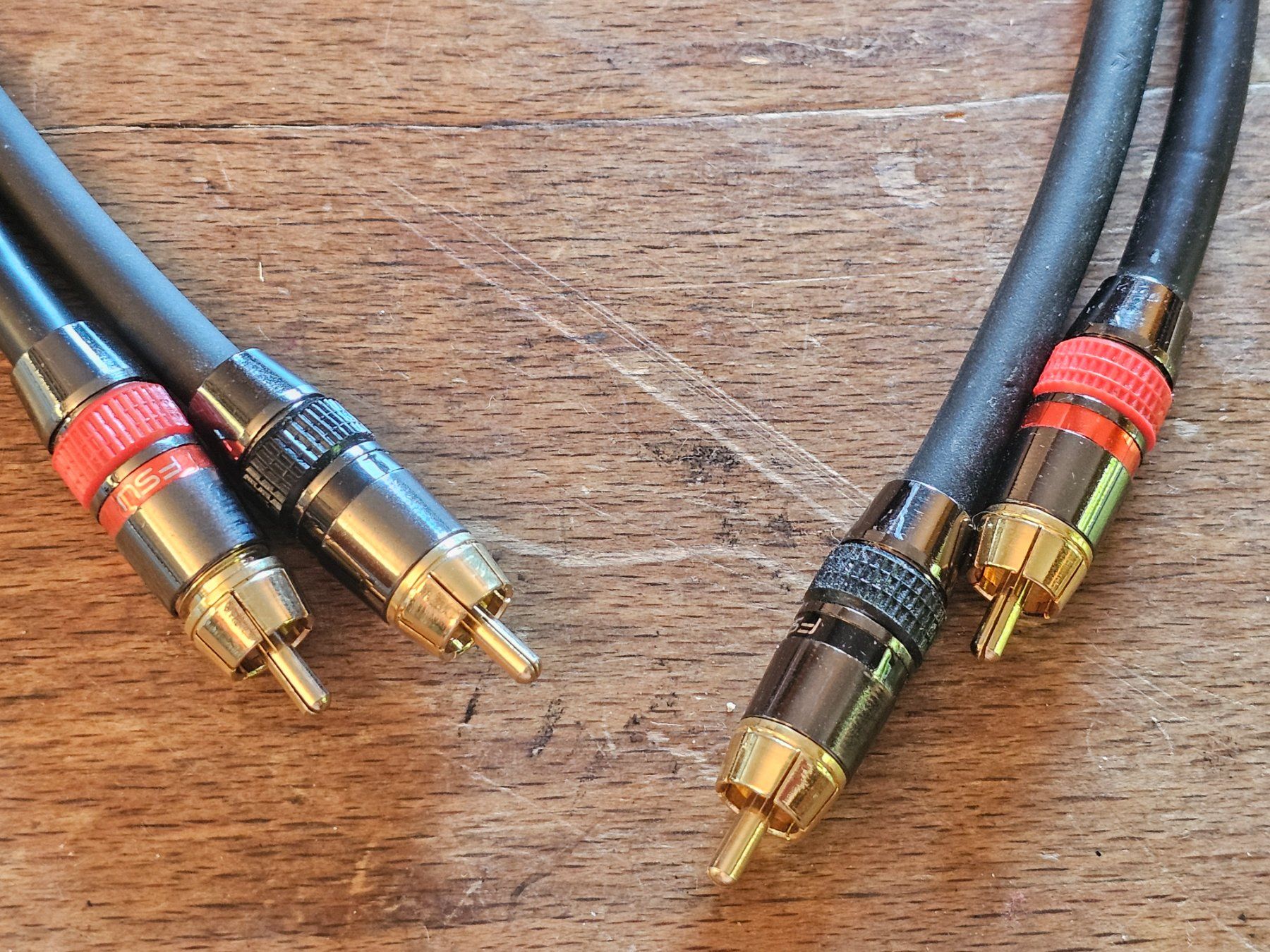 Cavi: CHINCH cavo HI-Fi - 50 cm – Nuovo (secondo la descrizione) da Monte Carasso venduto da giave 1