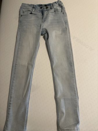 Jeans IKKS taille 146