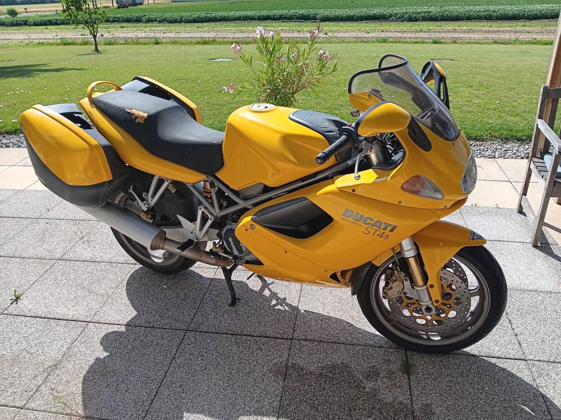 Ducati Strasse: Ducati ST4 996 cc Jaune – Gebraucht aus Chéserex von RaynaldC
