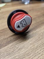 Batterietrennschalter rot neu