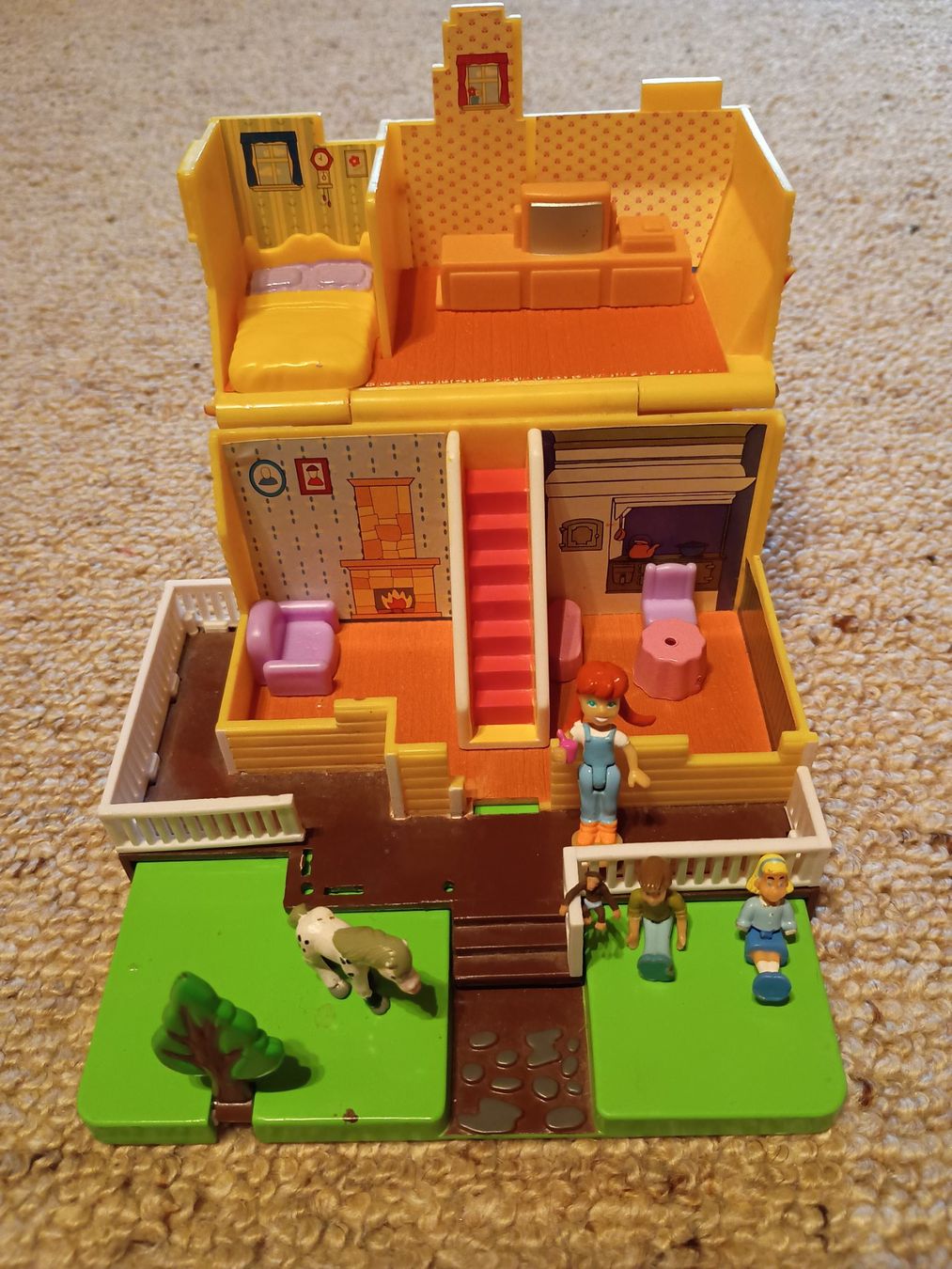 Polly Pocket Giocattoli: Pocket PIPPI LANGSTRUMPF Villa Kunterbunt – Usato da Buchs AG venduto da ReaNaTsch