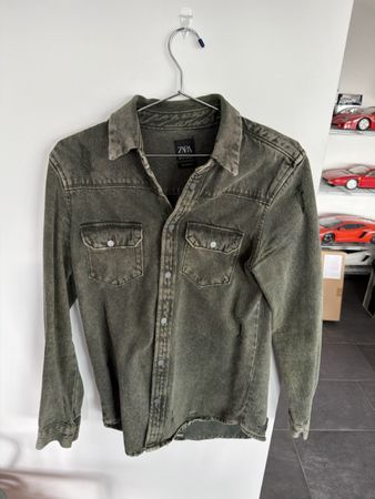 schöne, grüne Jeansjacke von Zara - Grösse S