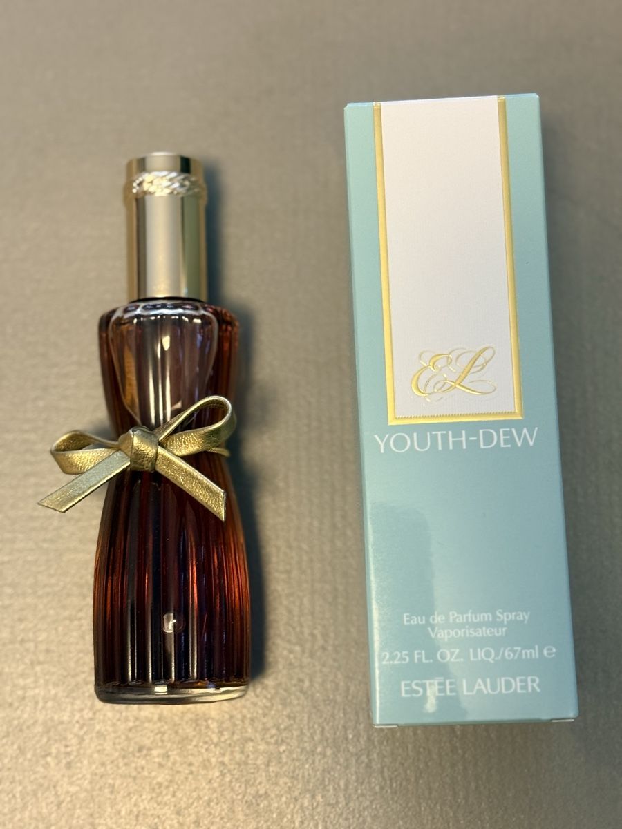 Estée Lauder Profumi & Eau de Toilette: Estée Lauder Youth-Dew 67ml, neuf – Nuovo e nell'imballaggio originale da epalinges venduto da Misterazz