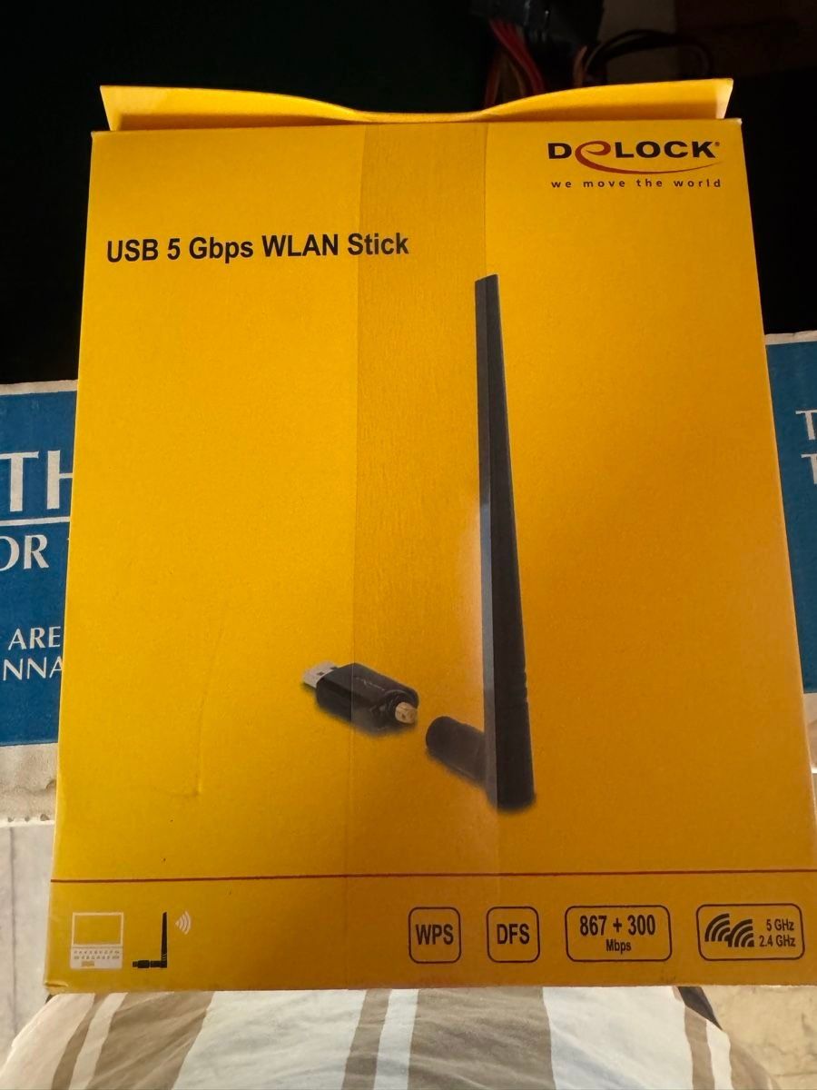 Unità & Adattatore: Neuer DeLock USB 5 Gpbs WLAN Stick!! – Nuovo e nell'imballaggio originale da Aesch lu venduto da Denvendi62