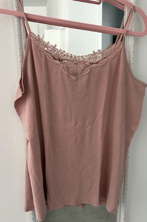 Unterhemd mit Spitze Grösse 3XL  only getragen bei 50/52