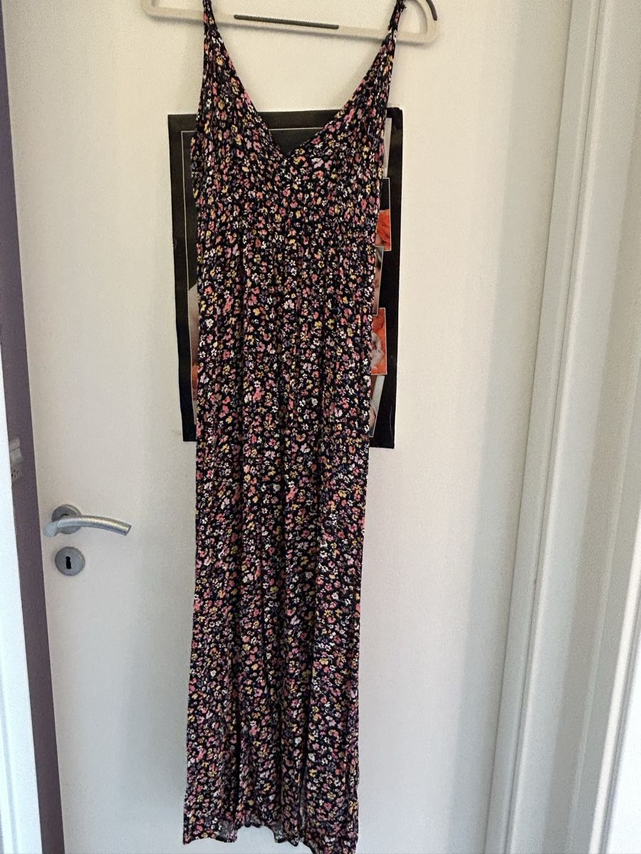Vestiti: Robe à fleur, New Yorker – Usato da Daillens venduto da guisepa