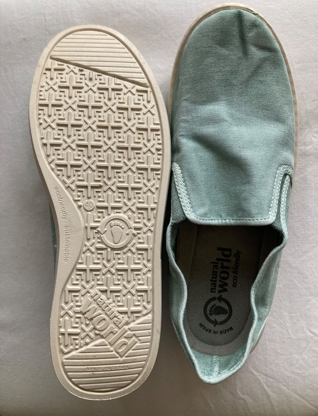 Scarpe da uomo: NEUE Sneakers, Grösse 40 – Nuovo e nell'imballaggio originale da Zürich venduto da stella03 2
