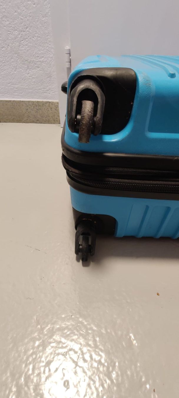 Reisekoffer: Swiss Bag - Tourist Koffer M – Gebraucht aus Zürich von Kevinhoexe 8