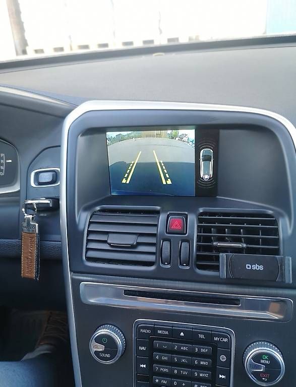Automobili: Volvo XC60 2.4 D5 – Usato da Pfeffikon LU venduto da KSkroban 4
