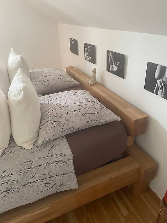 Lits: Bett ohne Inhalt – D'occasion à Zuchwil par fra_f5cp 1