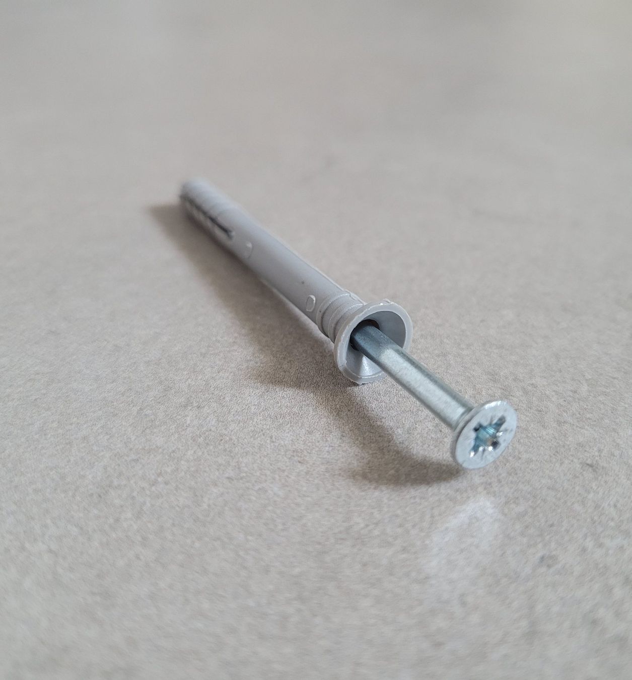 Tutti gli attrezzi: JD-Nageldübel 6x60mm – Nuovo e nell'imballaggio originale da Uezwil venduto da -Retrogames- 1