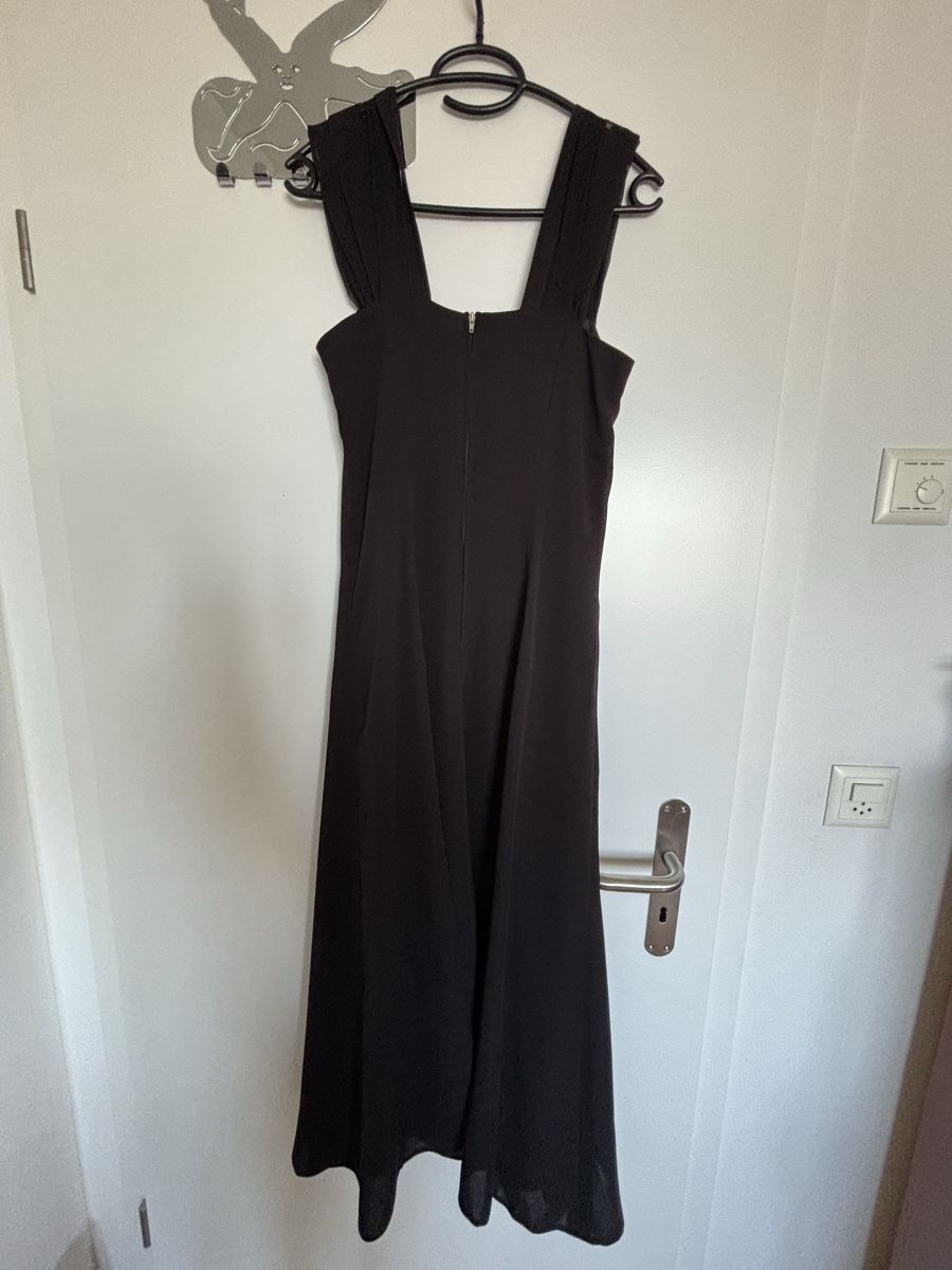 Vestiti: Kleid schwarz 36 – Usato da Kesswil venduto da Branca-01 1