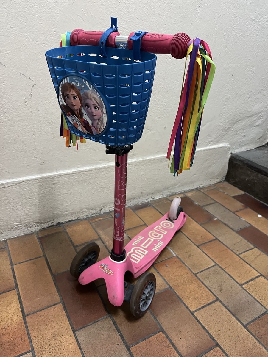 Micro Kickboard: Micro Mini Scooter – Gebraucht aus Zürich von Deyaso