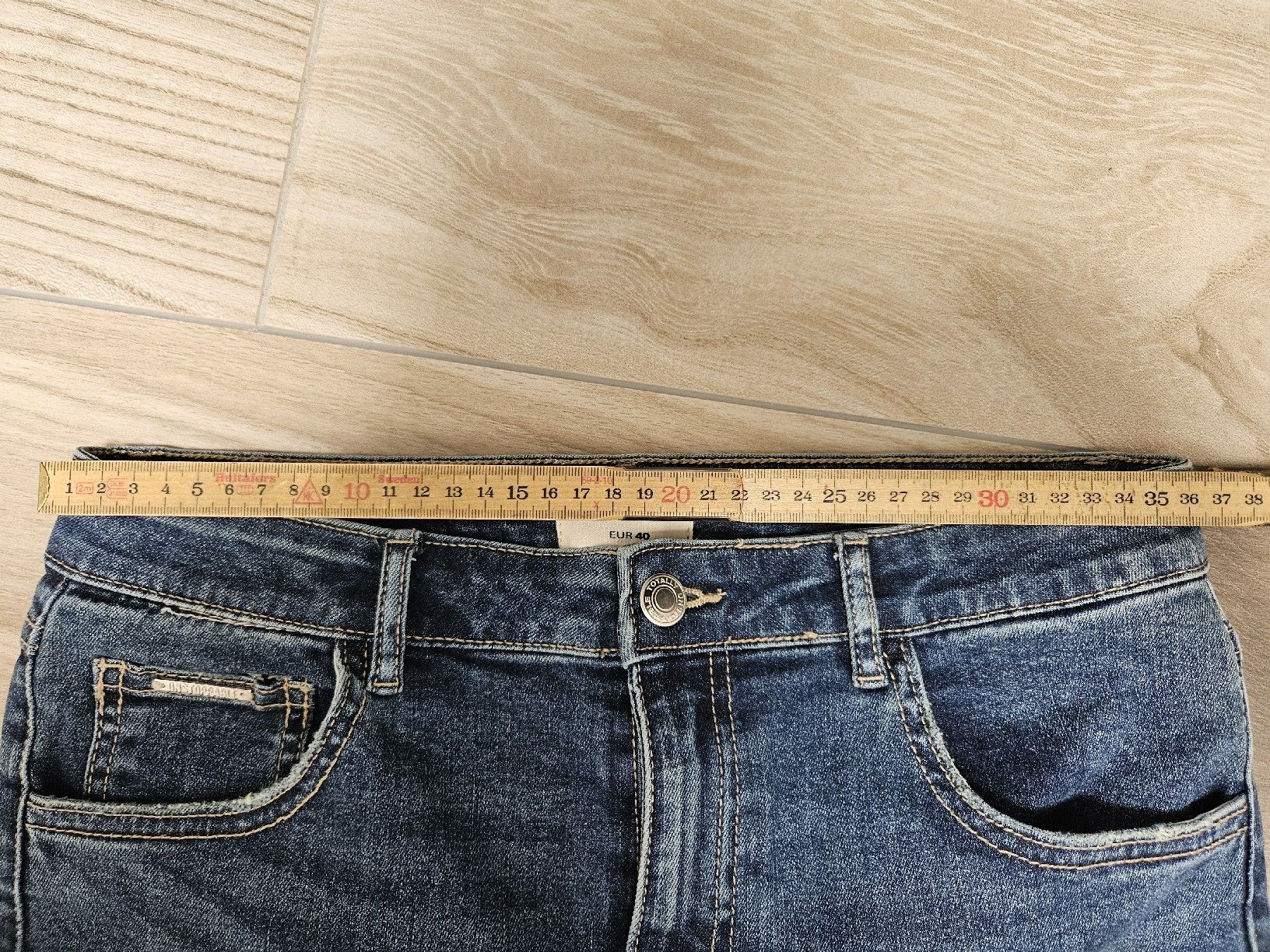 Tally Weijl Jeans: Tally Weijl Flare Jeans Gr.40 – Usato da St. Gallen venduto da Bonita2026 2