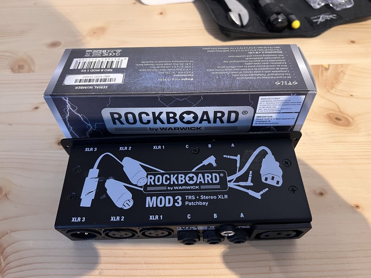 Stecker: Rockboard MOD 3 TRS + Stereo XLR Patchbay – Gebraucht aus Altnau von Snoopy137