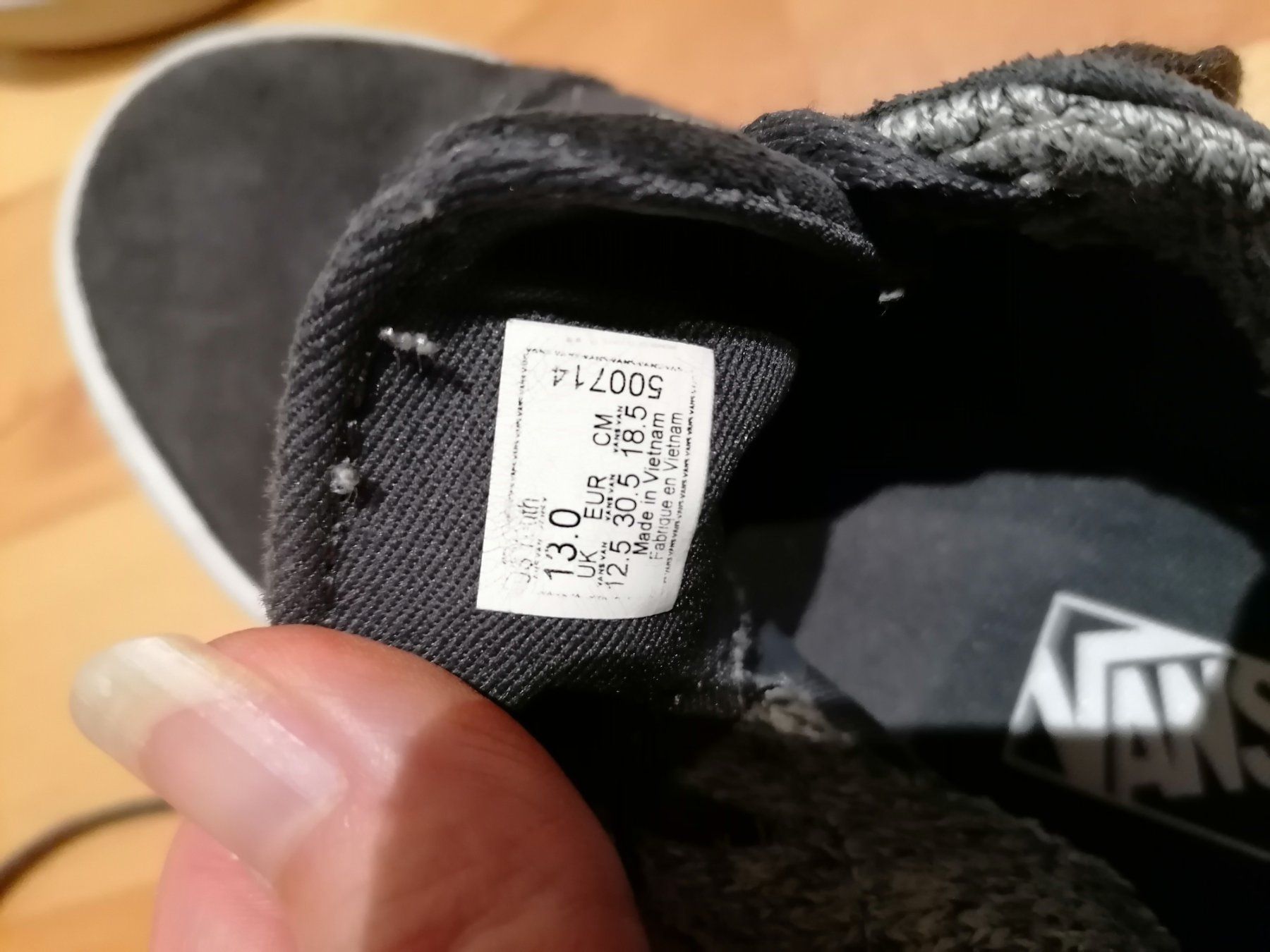 Scarpe per ragazze: Coole Vans Gr. 30.5 – Usato da Büttikon AG venduto da Amineah 2