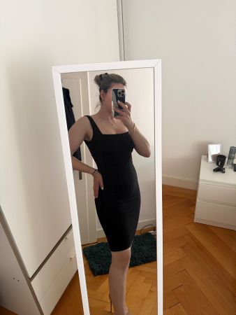 Chic Little Black Dress - Perfect for date Nights!