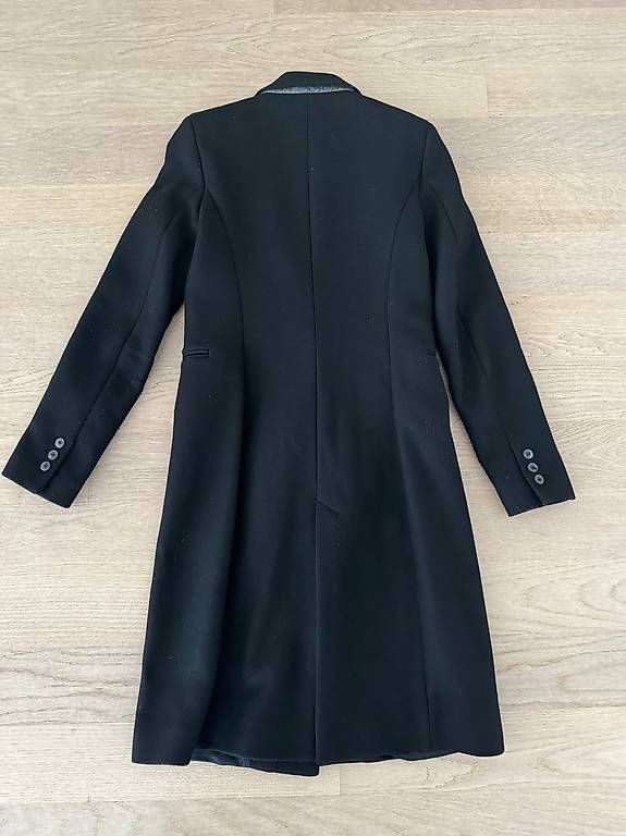 Zara Cappotti: Mantel Damen Zara Größe S – Usato da Richterswil venduto da Lea_Schmidt 1