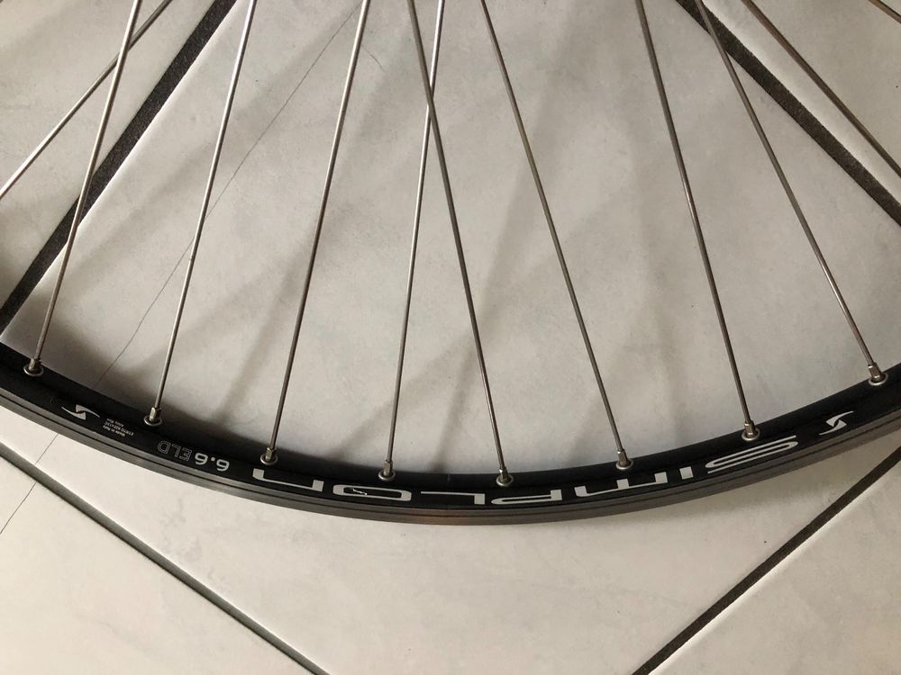 ENSEMBLE DE ROUES CAMPAGNOLO HYPERON ULTRA 2WF TUBELESS DISC CENTERLOCK Sram Xdr Noir Carbone 8055136021452