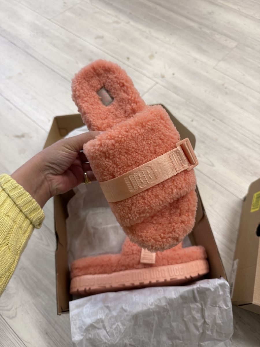 UGG Fluffita taille 41, parfait pour l'hiver! (D'occasion) à Lausanne ...