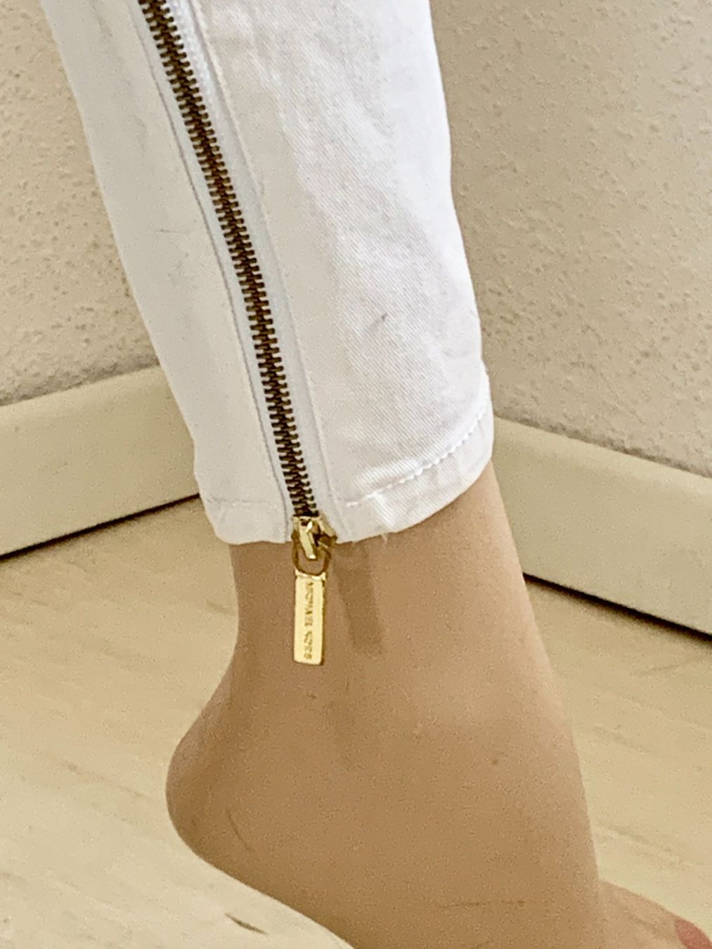 Michael Kors Jeans: MICHAEL KORS Top und Jeans Grösse 36 – Usato da Kloten venduto da Nephty 5