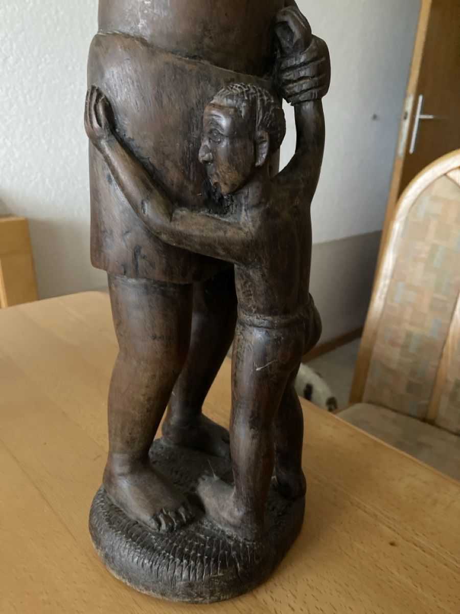 Statuette: Afrikanische Holzfigur 61 cm hoch – Usato da Mülligen venduto da Flockenstiel 2