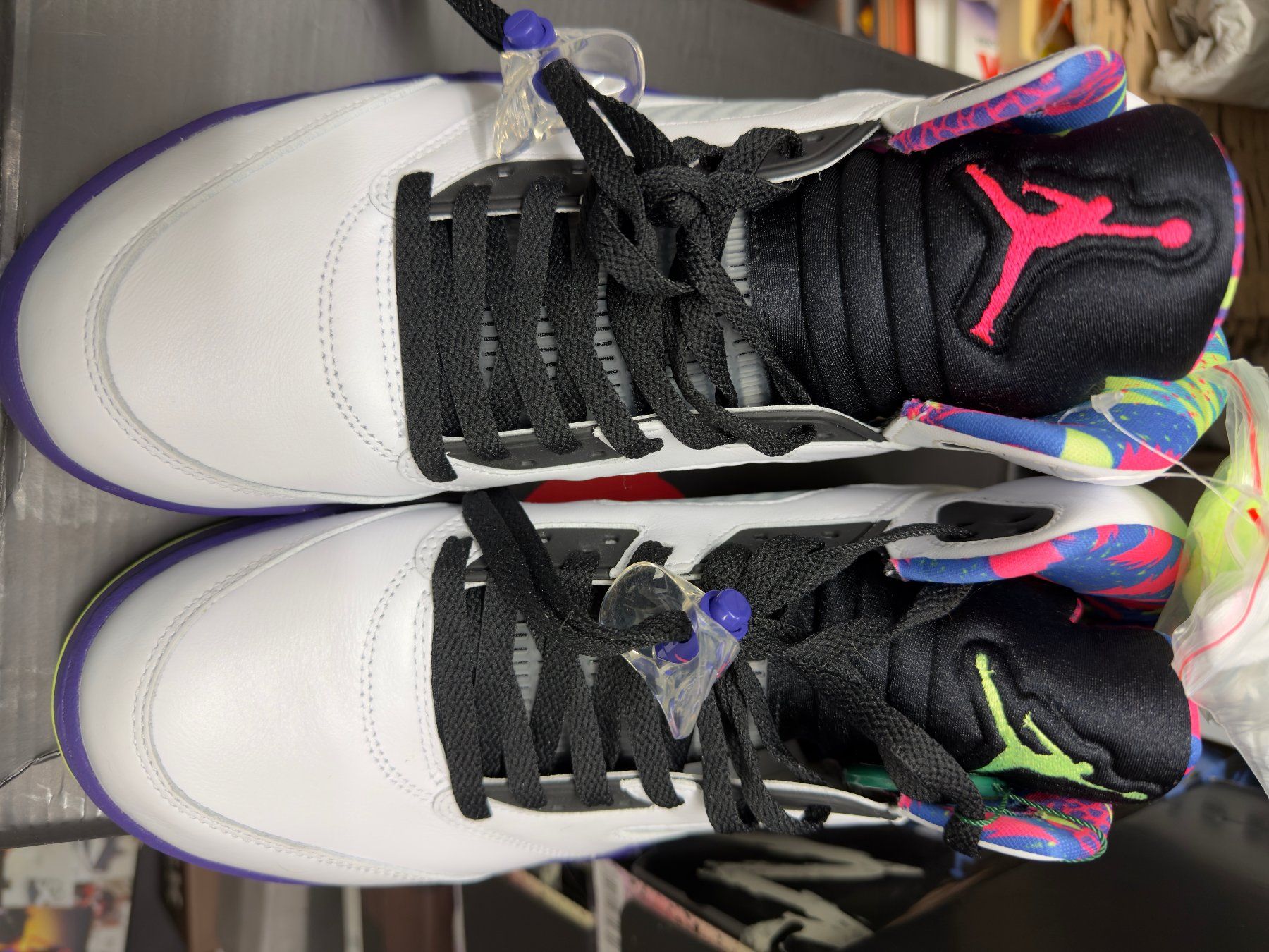 Jordan Scarpe da uomo: Jordan 5 Retro Alternate Bel-Air - 45.5 – Nuovo e nell'imballaggio originale da Niederweningen venduto da MrOmbre 2