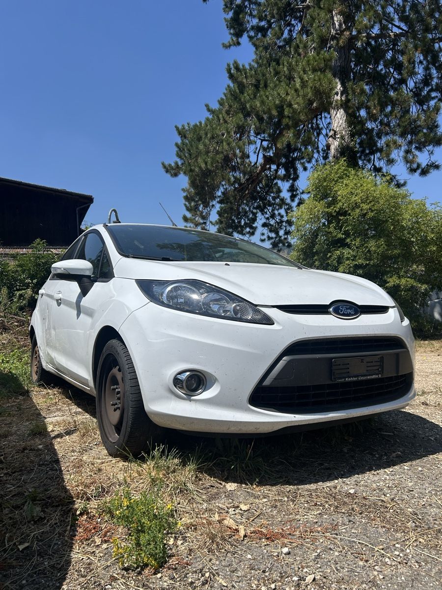 Ford Automobili: Ford fiesta 1.25 – Difettoso da Bassecourt venduto da salvo190