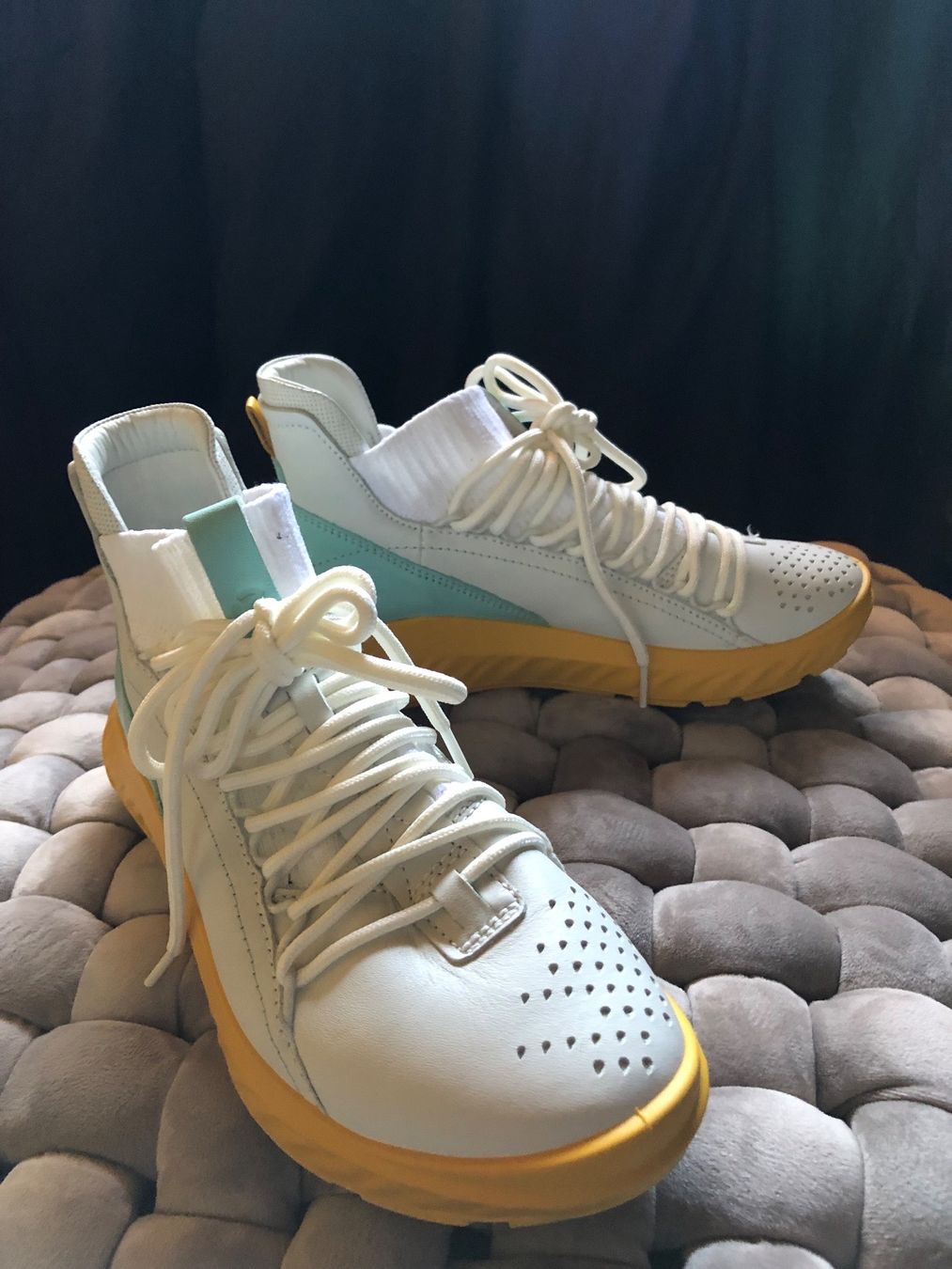 Ecco Scarpe da donna: Sneaker en cuir Ecco – Nuovo (secondo la descrizione) da Cortaillod venduto da clsoooh