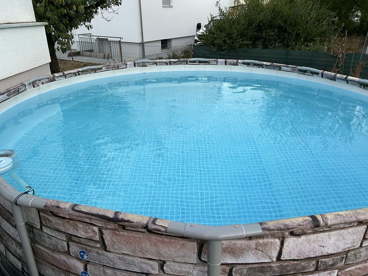 Bestway Schwimmbad: Pool inkl. Zubehör – Gebraucht aus Münchenstein von paro07 2
