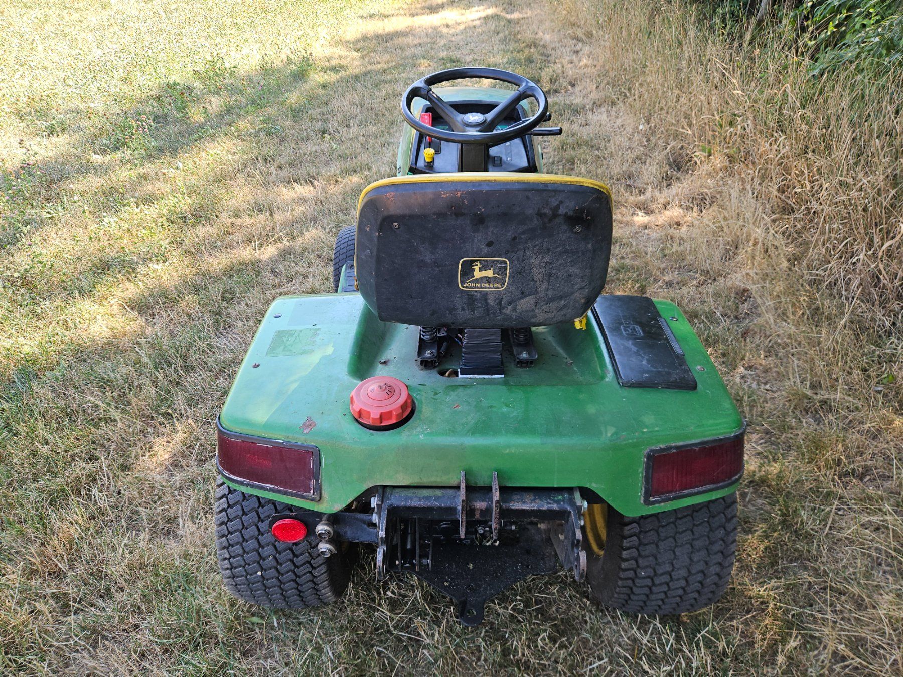 John Deere Tondeuses à gazon: John Deere – D'occasion à Oberburg par M86 3