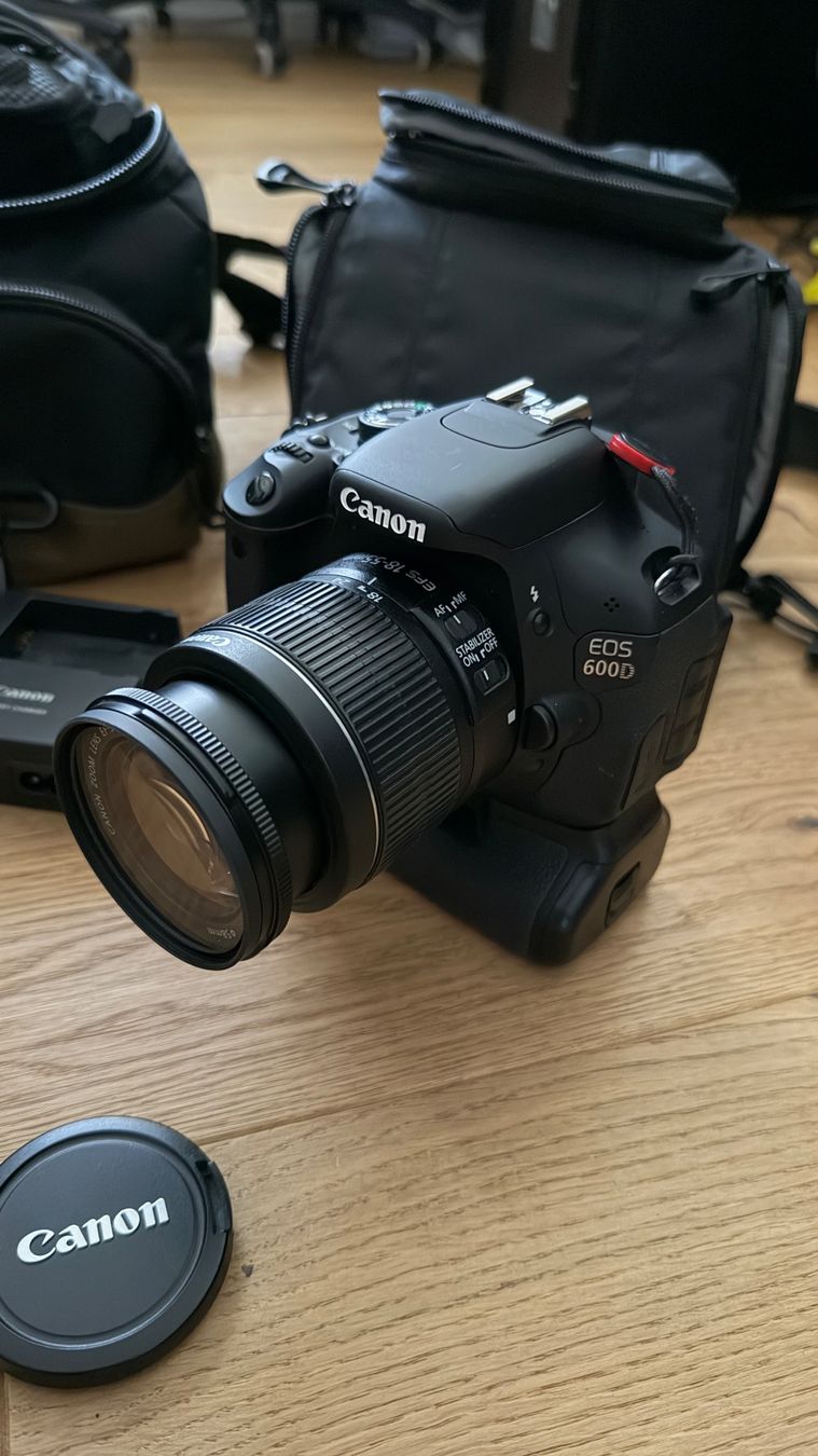 Canon Kamera: Canon 600D - Komplettset – Gebraucht aus Felben - Wellhausen von Auto-Hub