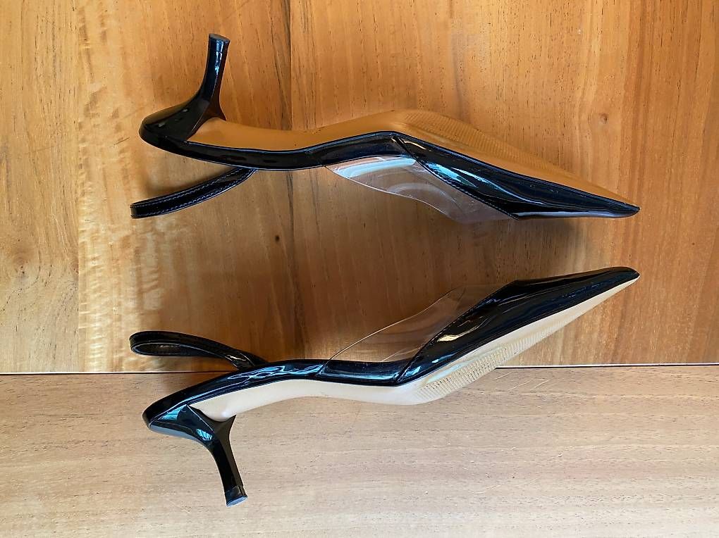 Damenschuhe: Mango Slingback Pumps  Schwarz Lack / Transparent – Gebraucht aus Zürich von ana_6vl5 1