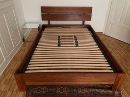 Reseda Bett 1.40m Nussbaum inkl. Hasena Lattenrost