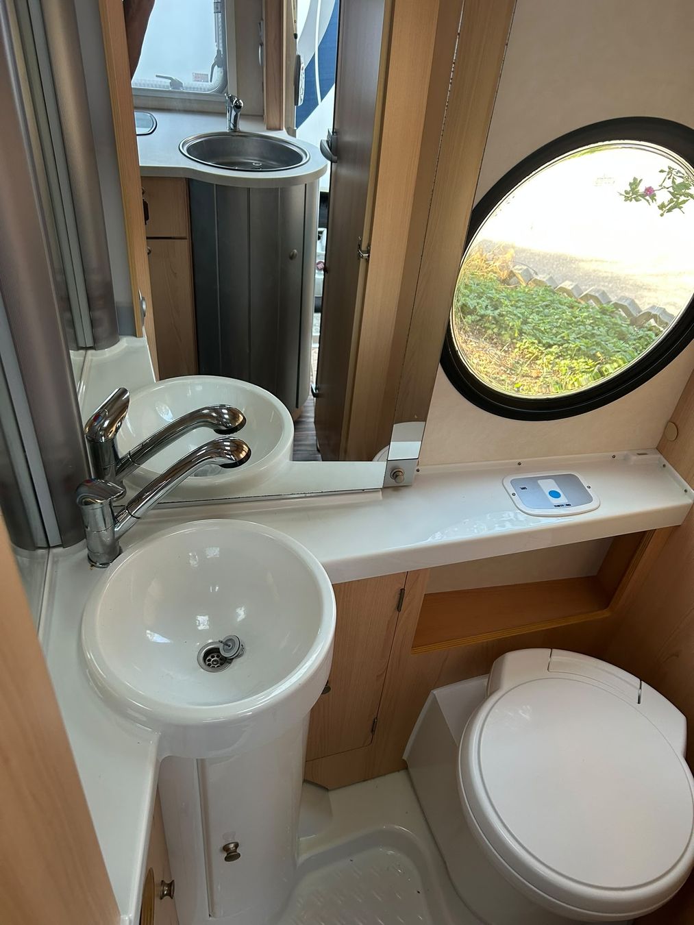 Tabbert Veicoli da campeggio: Wohnwage Tabbert @Tab 400 – Usato da ramlinsburg venduto da judy08 8