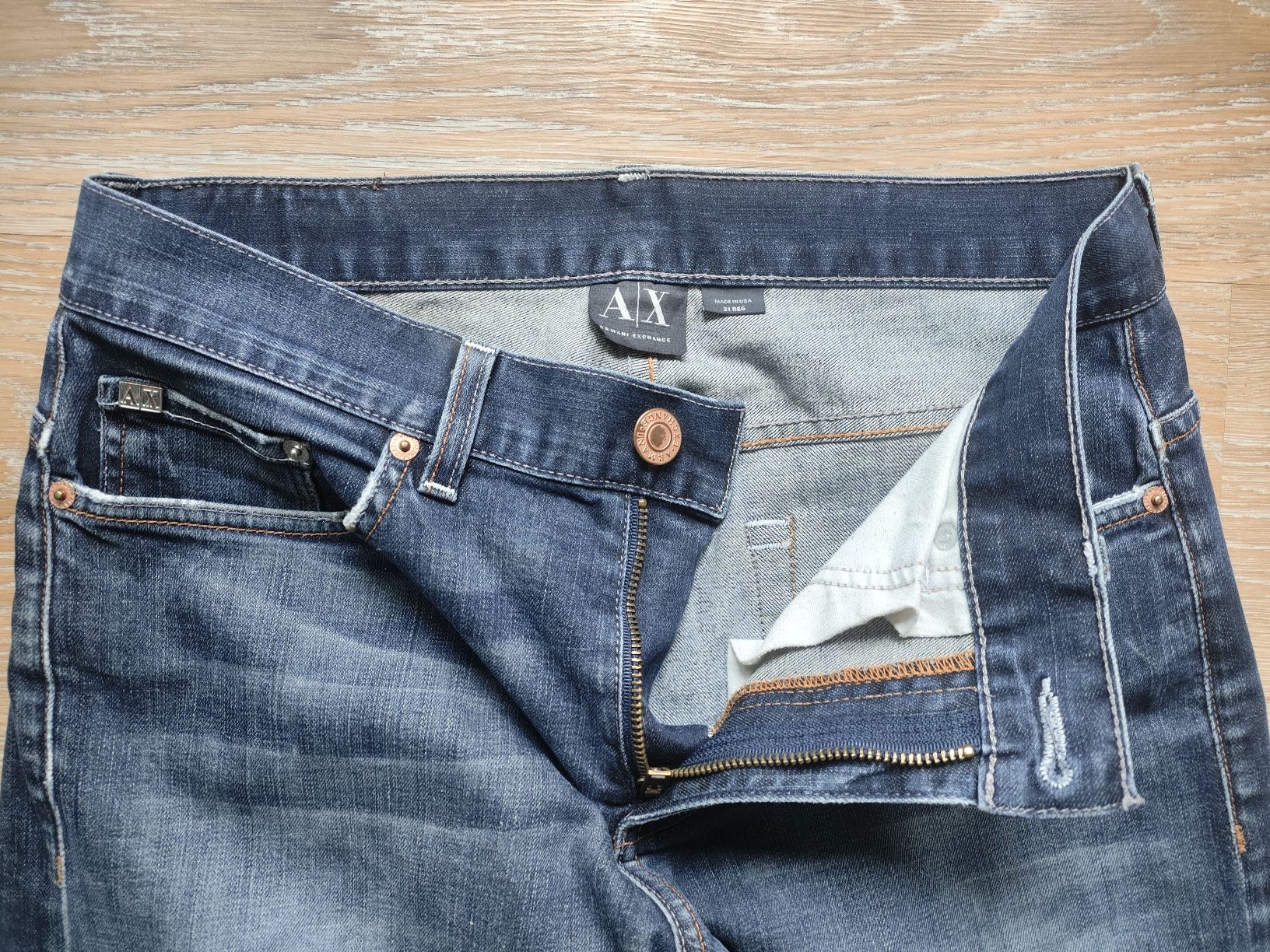 Armani Jeans: Armani Jean – Usato da Winterthur venduto da Ajcps 1