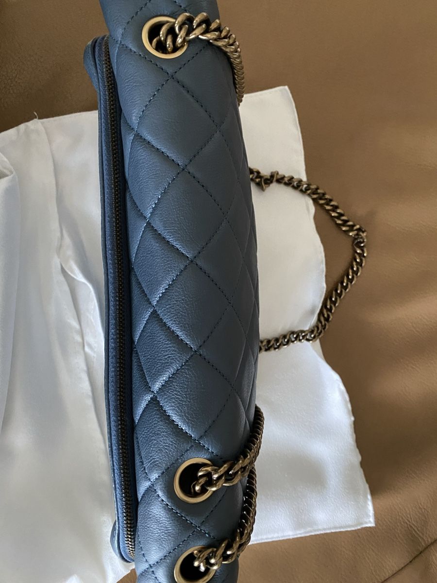 Chanel Taschen für Damen: ORIGINAL CHANEL CROWN BAG CRUISE – Gebraucht aus Belp von Aliya 3