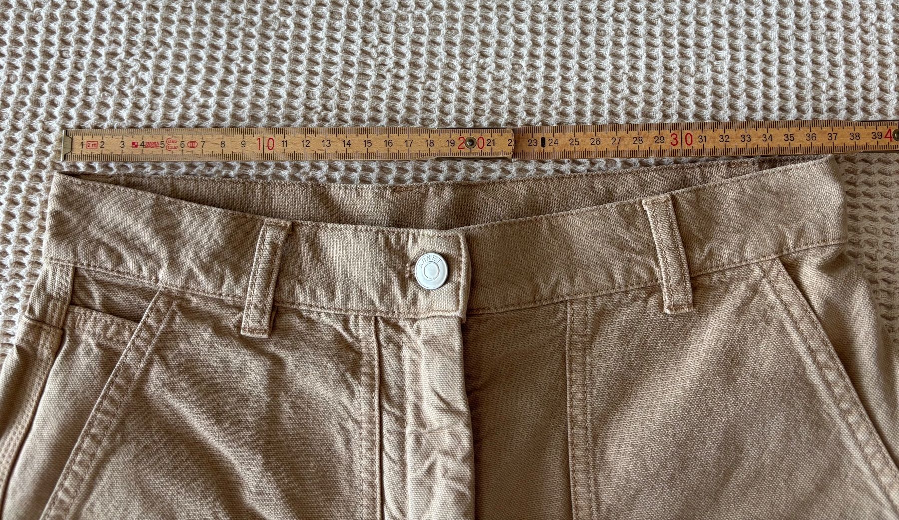Arket Pantalons: Shorts Arket – Neuf (Voir description) à Winterberg ZH par vanilleinspiration 3