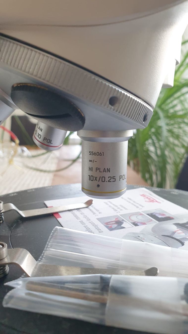 Leica Microscopi: Leica Mikroskop DM750P – Usato da St. Margrethen SG venduto da Niarn 8